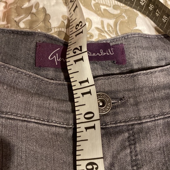 GLORIA VANDERBILT Amanda Jeans - Picture 9 of 10